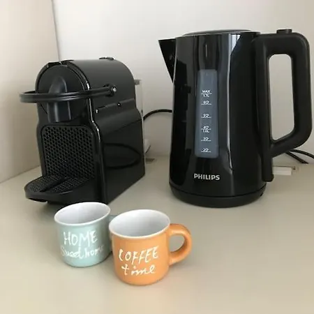 Tania's Tiny House Apartment *