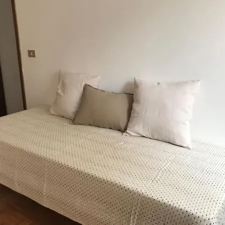 Tania's Tiny House Apartment *