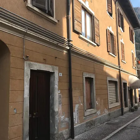 Tania's Tiny House *